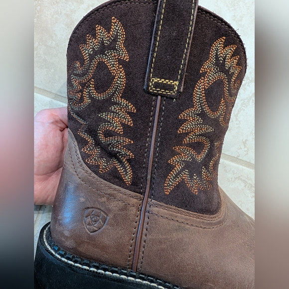 Ariat Brand - Embroidered Brown Leather Cowgirl / Cowboy Boots - Size Women's 6 - Picture 6 of 6
